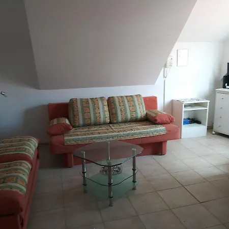Super Nova - Charming One Bedroom, In The Center By The Sea 아파트